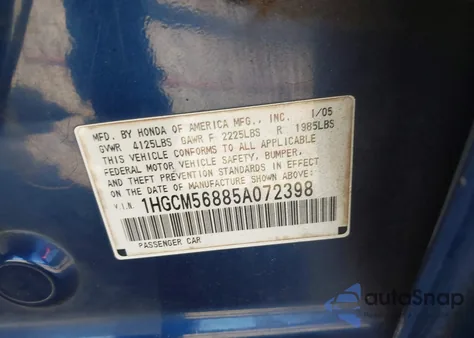 2005 Honda Accord 2.4 Ex z USA, uszkodzony, nr VIN 1HGCM56885A072398